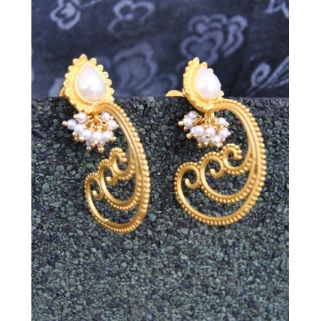 Spiral Paan Earrings with Pearl Bunches